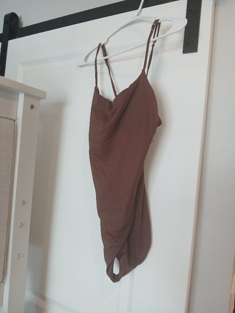 NEW WOMEN'S BROWN THIN STRAPPED CROSS BACK PADDED ONE PIECE SWIMSUIT!!
